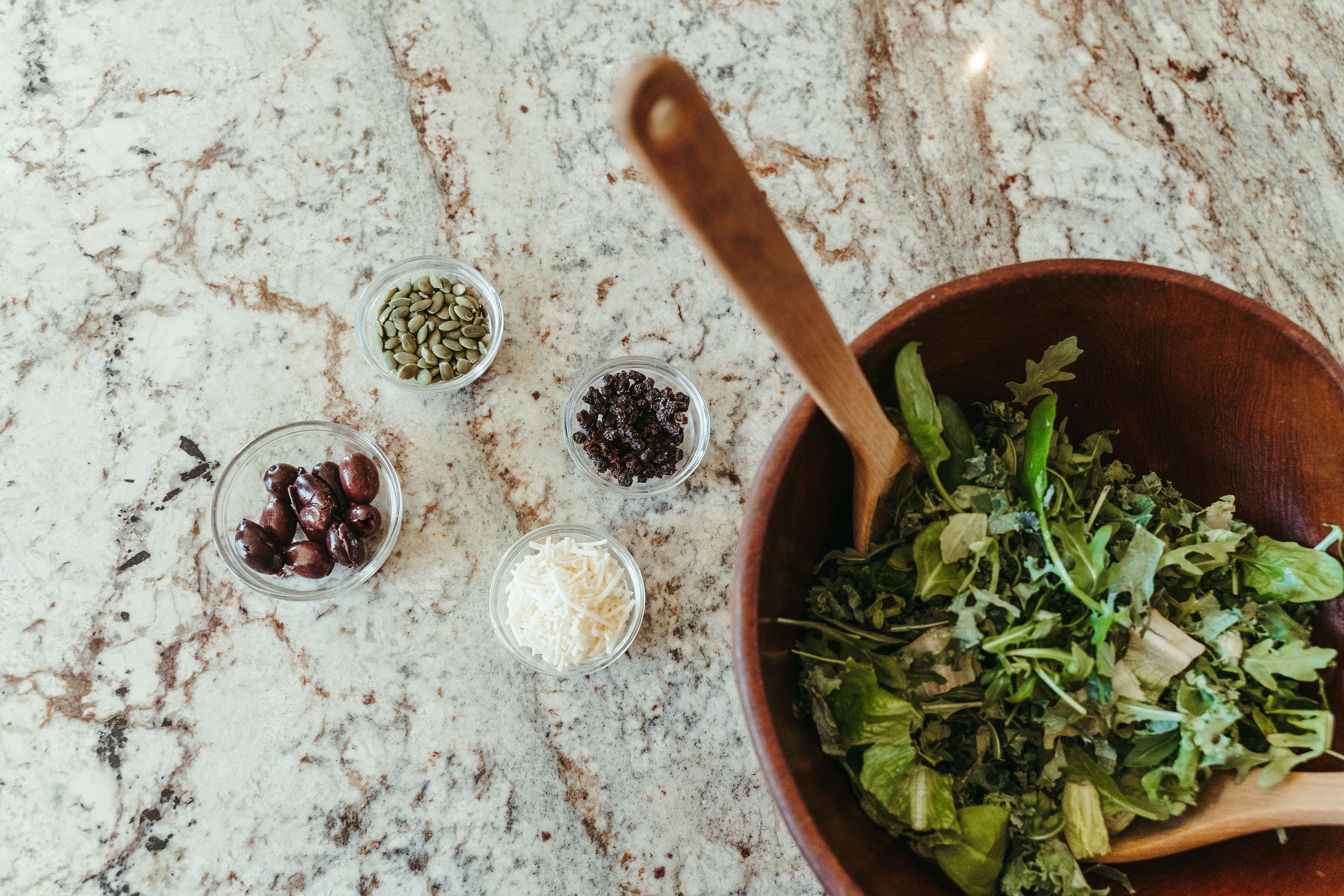 healthy salad meal at time to thrive nutrition